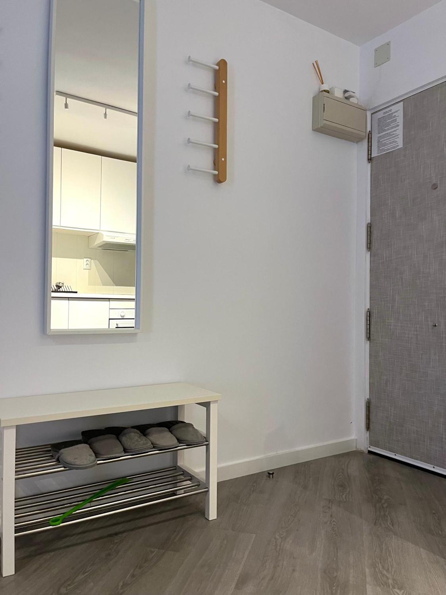 Small Home Фуэнхирола Экстерьер фото